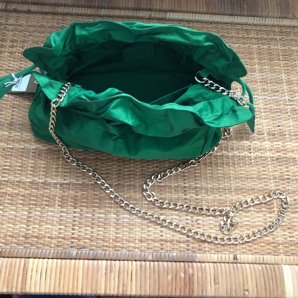 Ann Mashburn Cinch Bag Green Silk Shatung Crossbody Chain NWT - Picture 4 of 9
